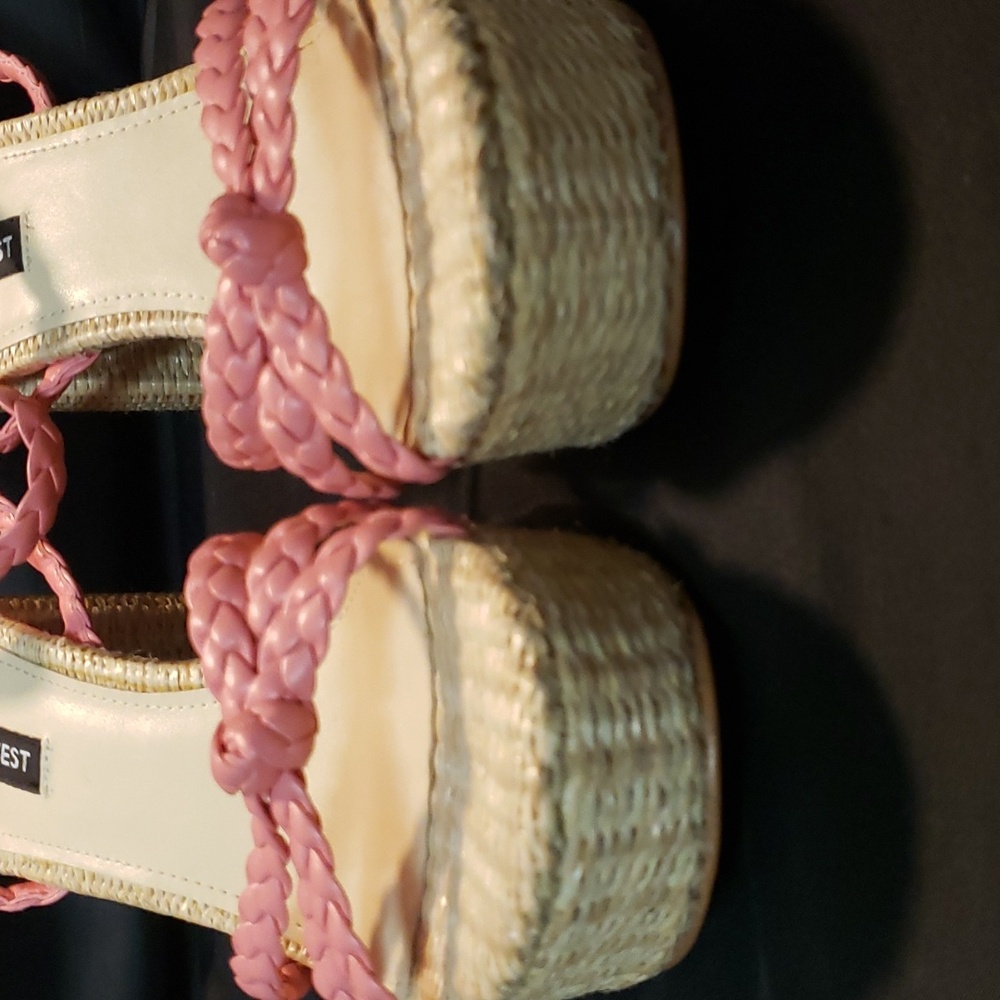 Nine West Pink Platform Pinup Wedge - Picture 6 of 7